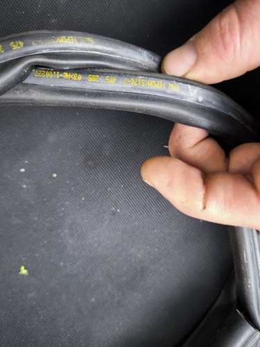 Gummidichtung motorhaube - ,